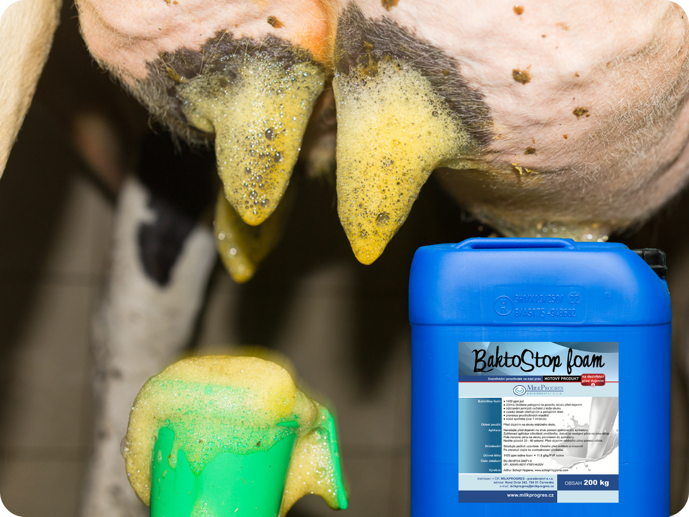 BaktoStop_foam_dezinfekce před dojením